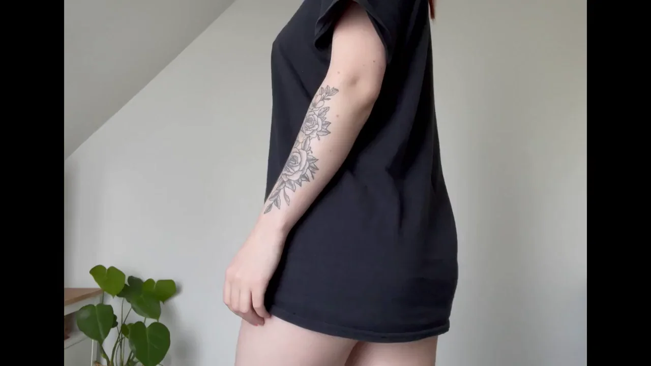 I think you should get behind me while I bend over |.