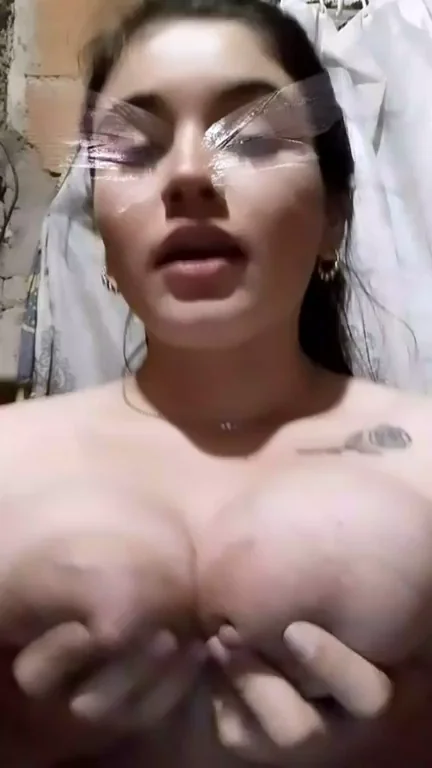 I'm looking for a redditor who wants to eat my ass