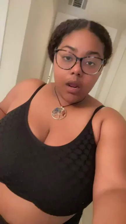 Thick Ebony Babe's Bouncy Big Areola Tit Flash Tease