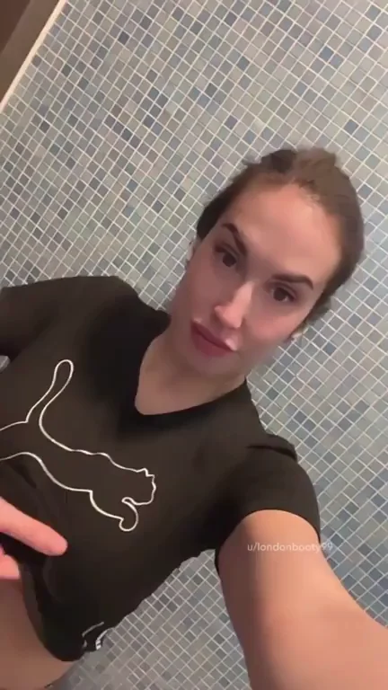 Gym finished, here's my sweaty DDD titties
