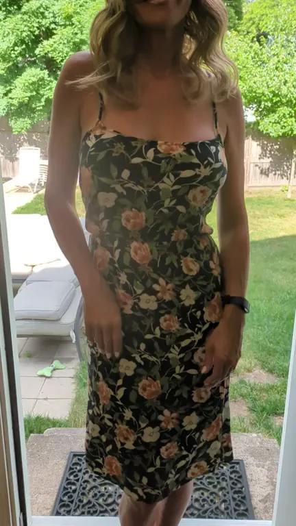 Sundress titty drop