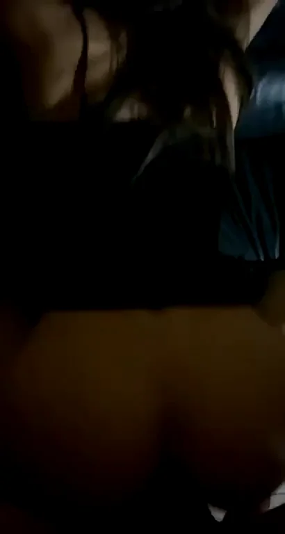 GF's Juicy Ass Craves Extra Cocks 🍑🍆💦