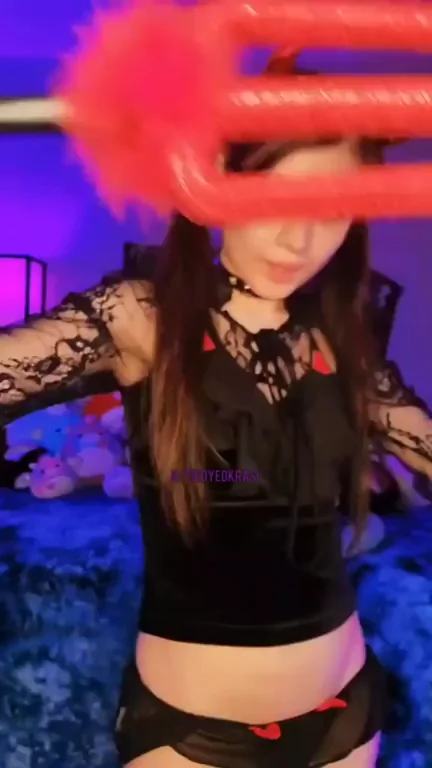 You definitely need some gothic succubus butt today