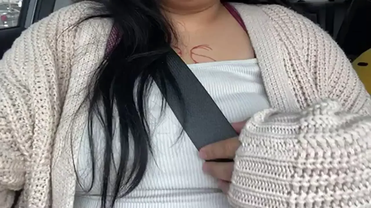 Goth Slut Asian Big Tiddies in Car Tease 😈🍑