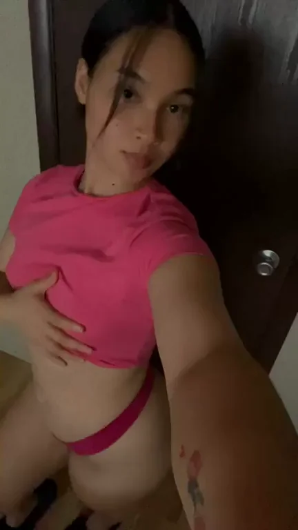 Surprise Work Tease from My Petite Asian PAWG 🍑🔥