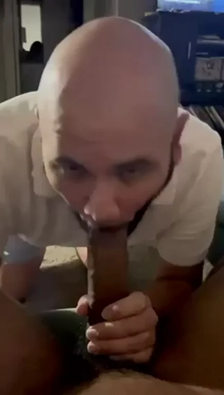 Thick daddies are your weakness