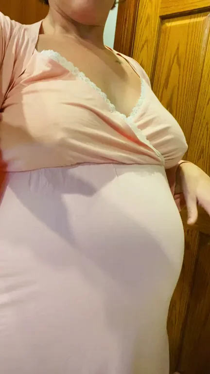 Do you like my new nightgown?
