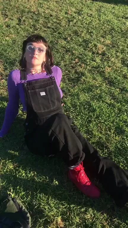 Sunny Grass Tease: Alt Babe in Purple Overalls 😘☀️ [F]