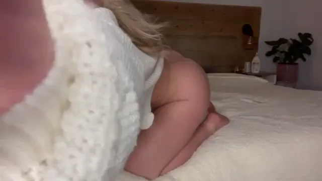 milfs love ass play