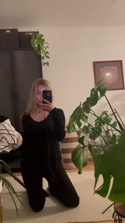Would you rather cum on my face or on my tits?(Drop)