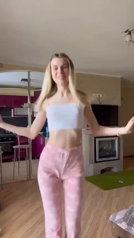 Barbie Slut in Pink Tease World 💖😈
