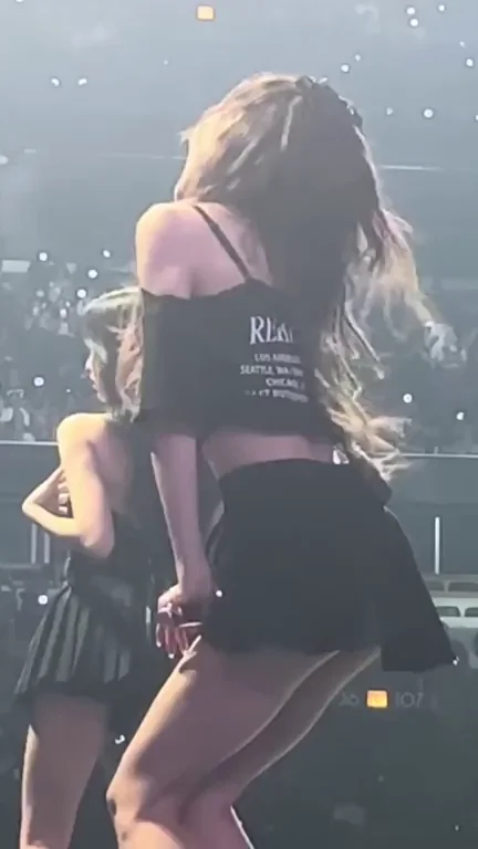TWICE - Sana