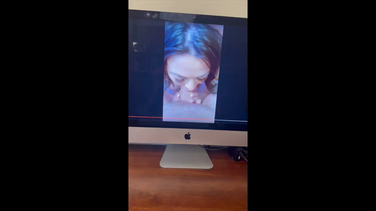 Blowjob coming right out of your screen and into your lap!!!