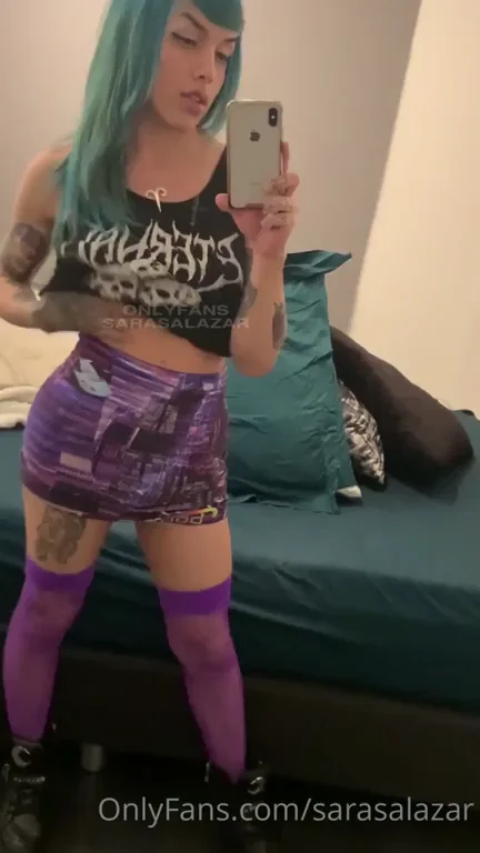 Sara Salazar's Massive Shecock Tease 💦🍆🔥