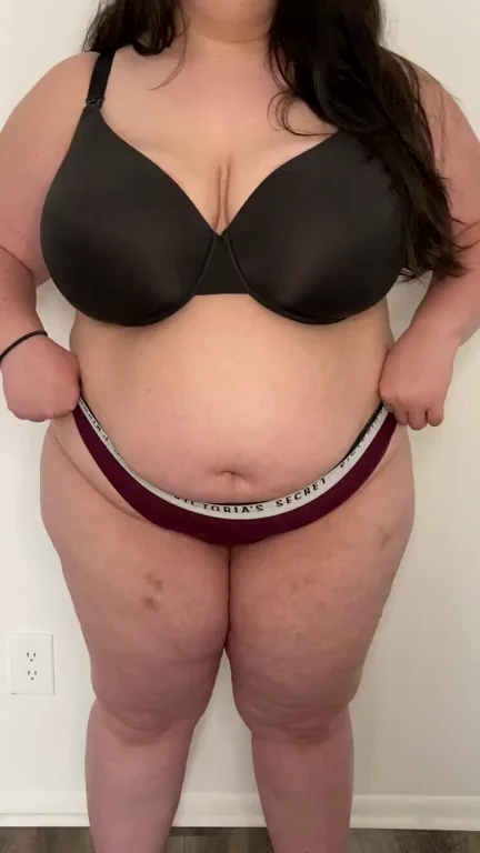 🍈 Massive Titty Tuesday Drop & Juicy Ass Tease 🍈