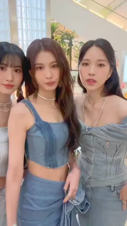 Twice - Mina + Sana + Momo