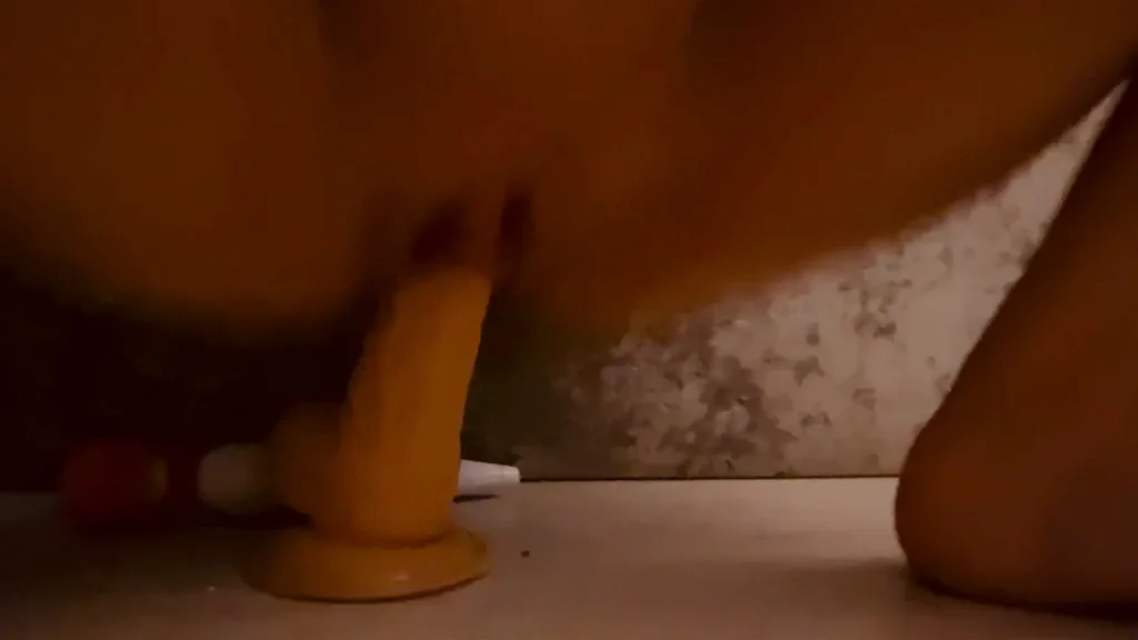 🔥 Slutty Ass-to-Pussy Dildo DP Ride 🍑💦
