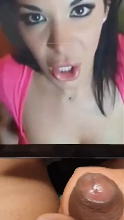 💦 Hot Babe's Screen Cum Tribute Blast 😈