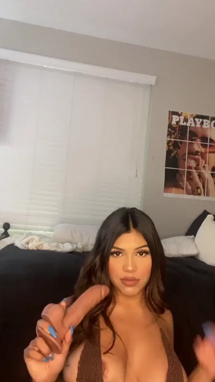 Come Closer, I Bite If You Beg 😈 Thick Asian Tease Sucking Dildo