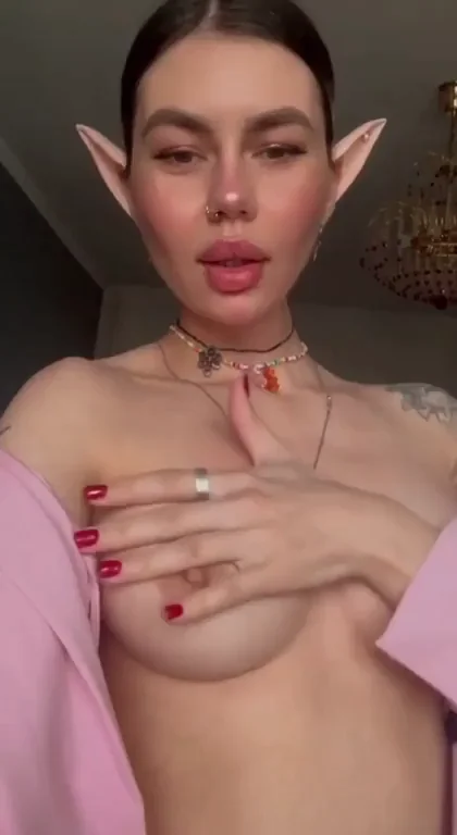 would you like to see my tits