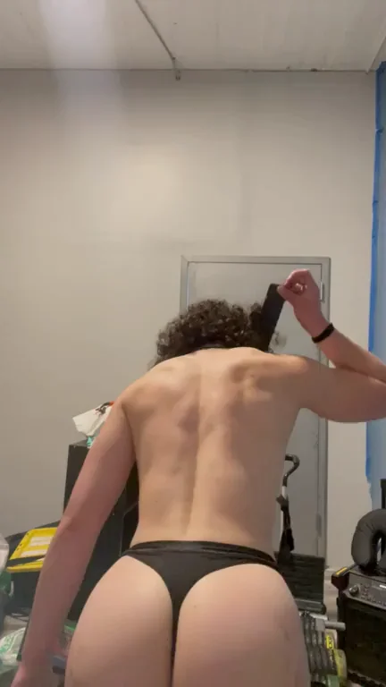 Teen Slut Ties Herself with Lifting Straps for Coach 🏋️‍♀️🥺🍑