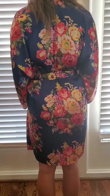 Fit and just over 30, I hope I still grab your attention