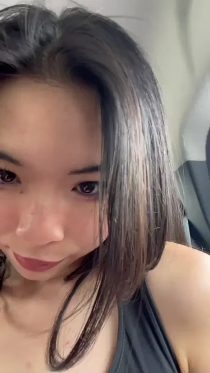😈 18yo Asian Stepdaughter Teases Tits to Get Daddy Hard 🔥