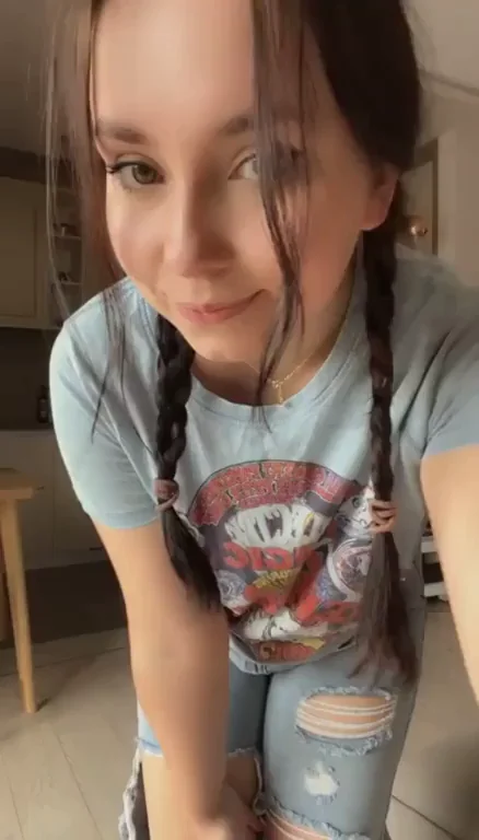 Can I be your fav busty cutie? [drop]