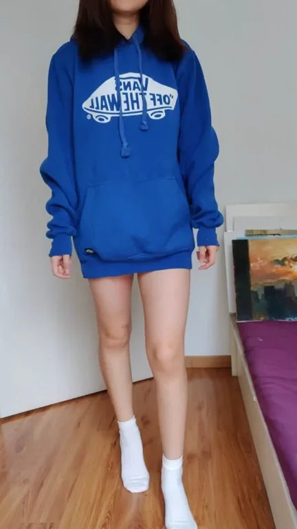 Petite Teen Slips Off Hoodie for Nude Tease 😈👅