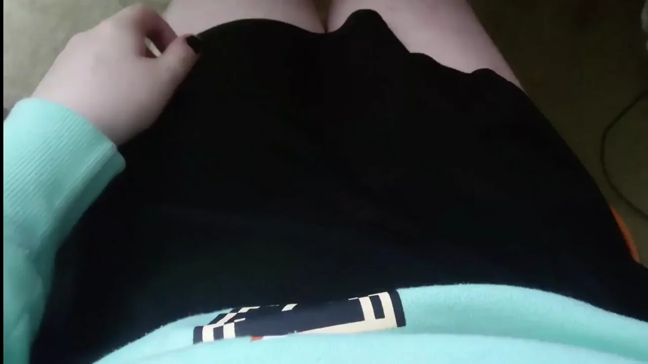 get on your knees and i might let you touch it~