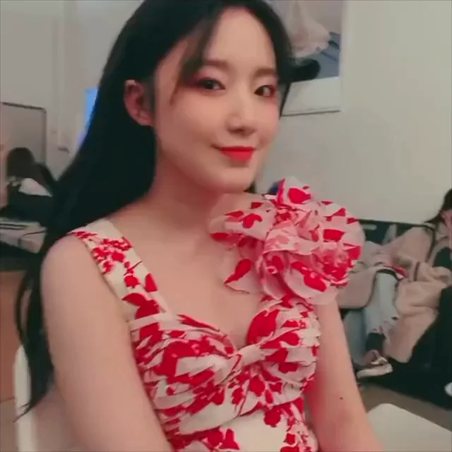 (G)I-DLE - Shuhua