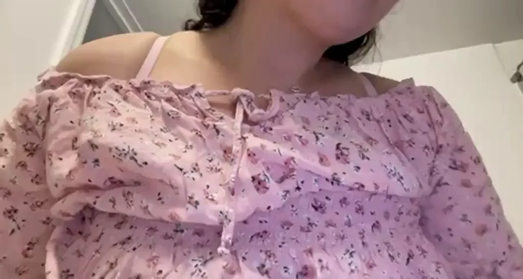 POV if a shy girl was riding you… Watcha think? ?