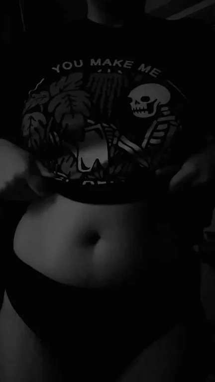Slow-mo natural titty drop!