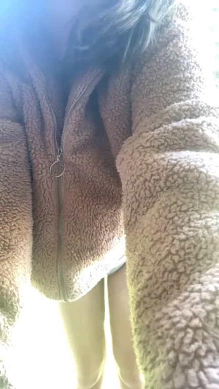 I stay flashing my neighbors, they love it ?