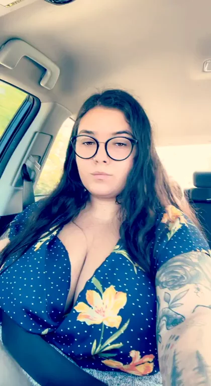 Drive & Finger My Dripping Wet Pussy? 🍑🚗💦