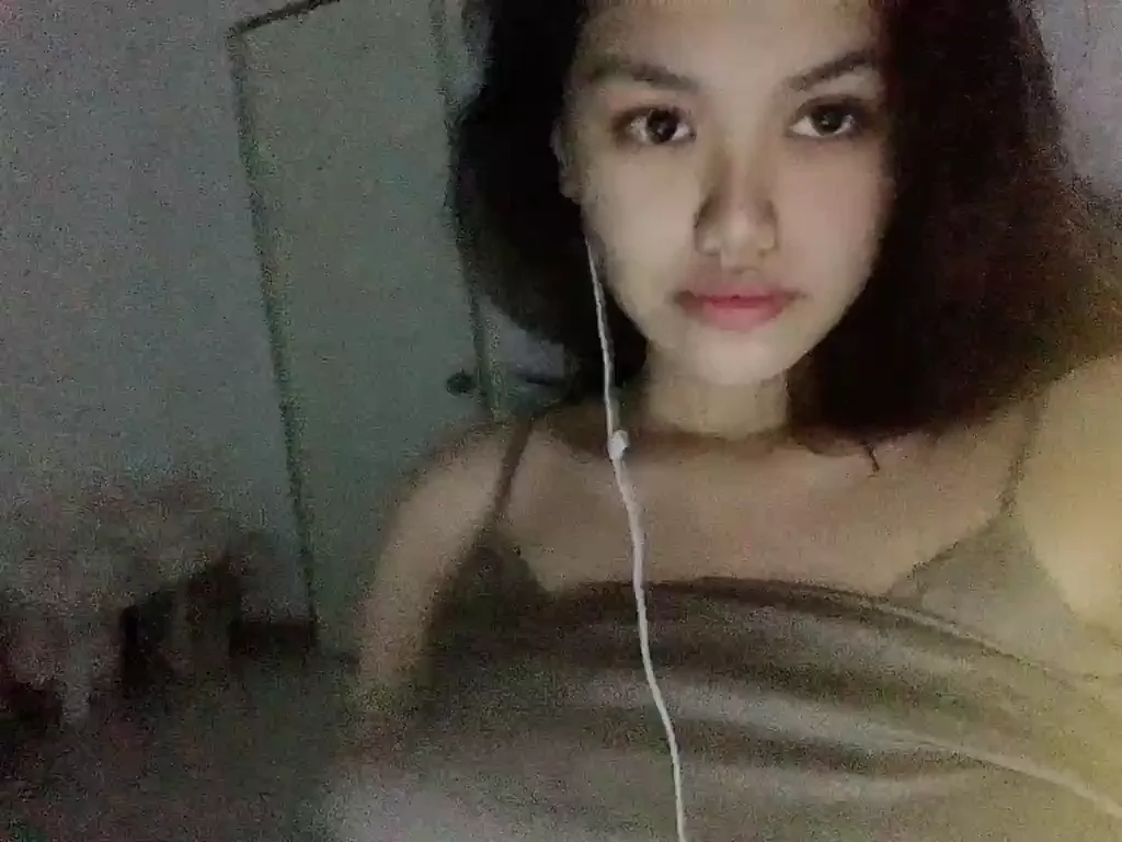 Here’s a Filipina treat to everyone on AGW! <3