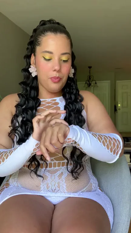Thick Hottie in White Lace: Super Innocent Tease?