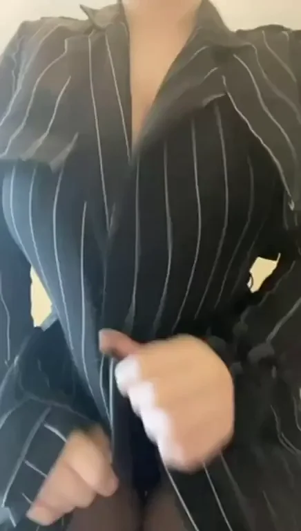 Huge natural tits and a tiny waist