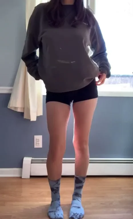 First I'll flash you, then I'll flash the neighbors 😁‰ (36)