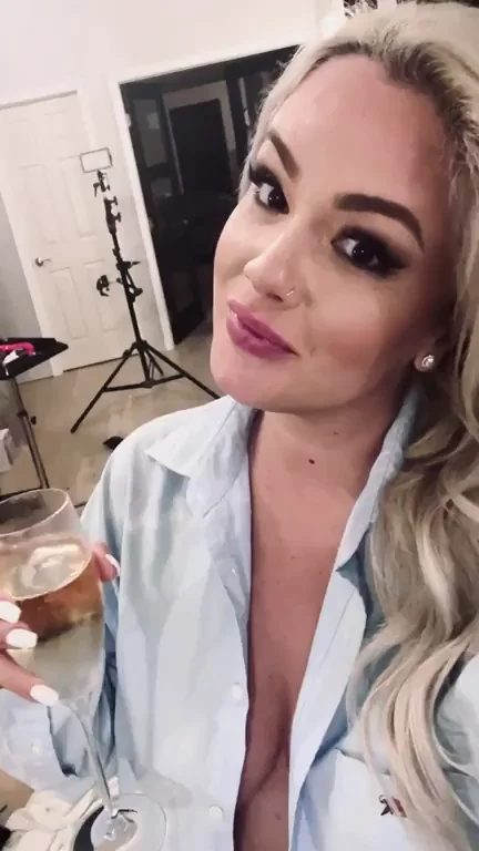 🎥 Naughty Wife Wraps Her First Slutty Flick! 🍾💦