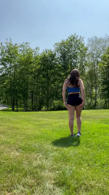 Showing the Neighbourhood my Butt appetite