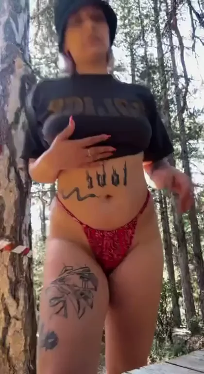twerking is my passion. rate my from 0 to 10