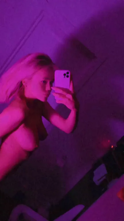 I would love to bounce my boobs on you