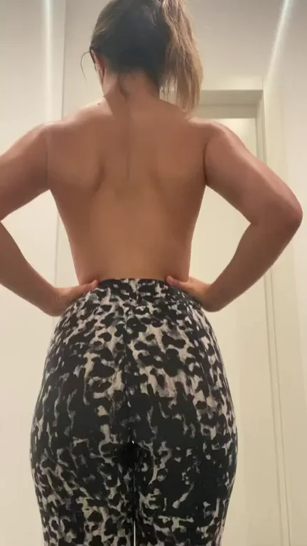 What would you do if you saw me posing like this in the locker room?