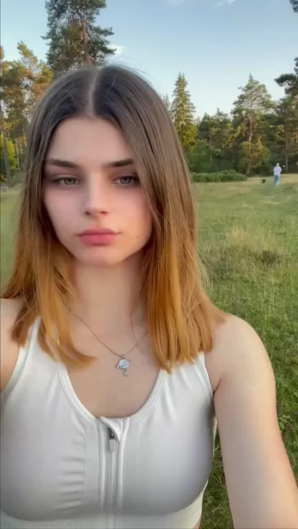 Tiny '05 Babe Teases Perky Nips in the Breeze 😏🌬️🍃