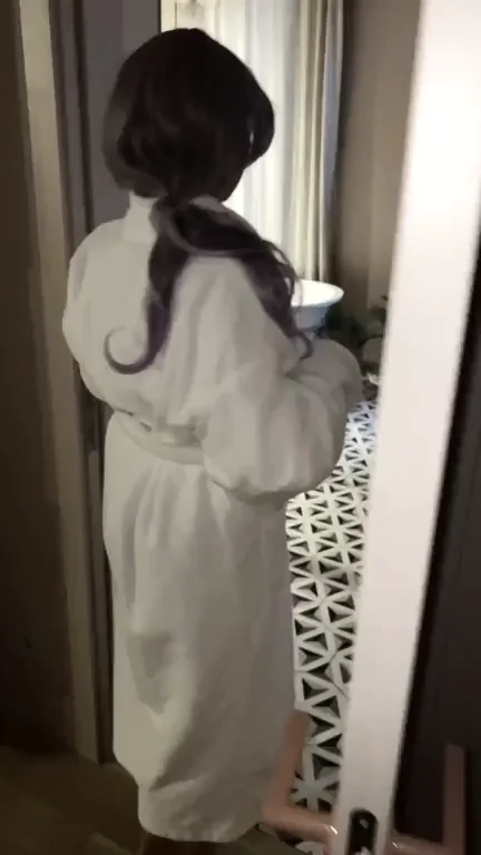 Dropping my robe, oops