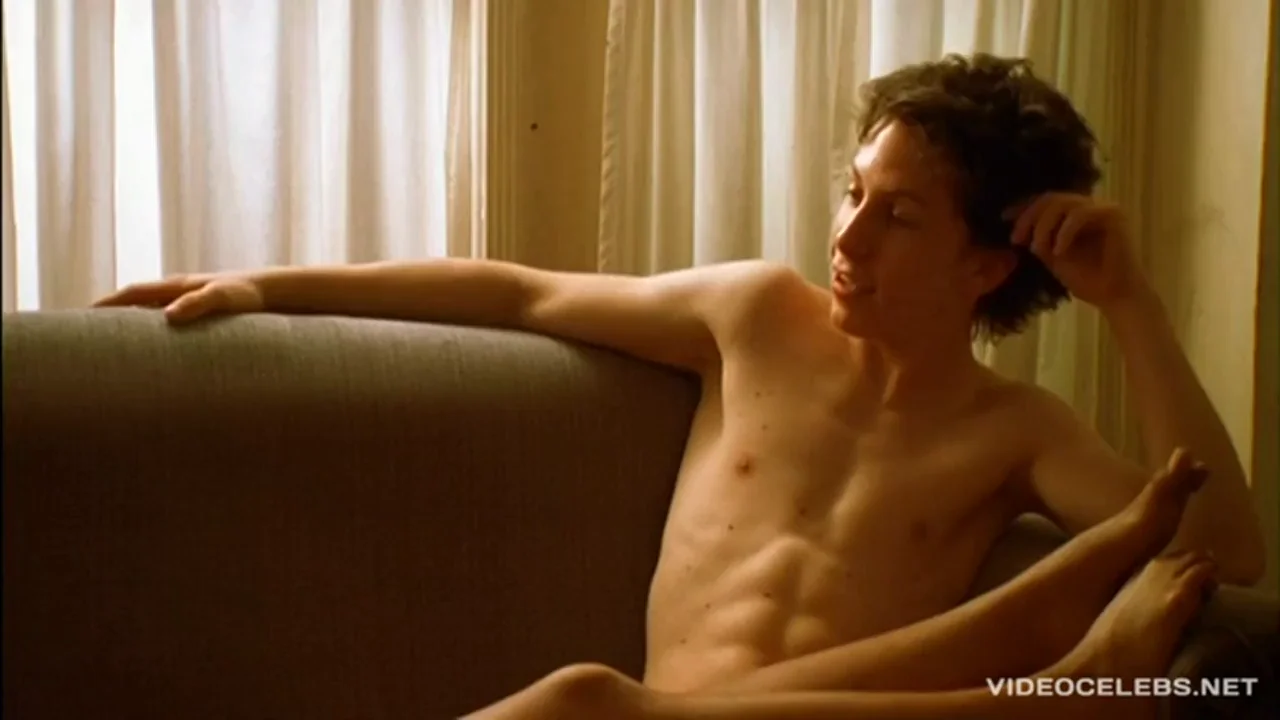 Tiffany Limos in part 5 of a groundbreaking threesome scene with James Bullard and Stephen Jasso - Ken Park (2002)