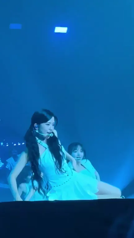 IVE - Yujin