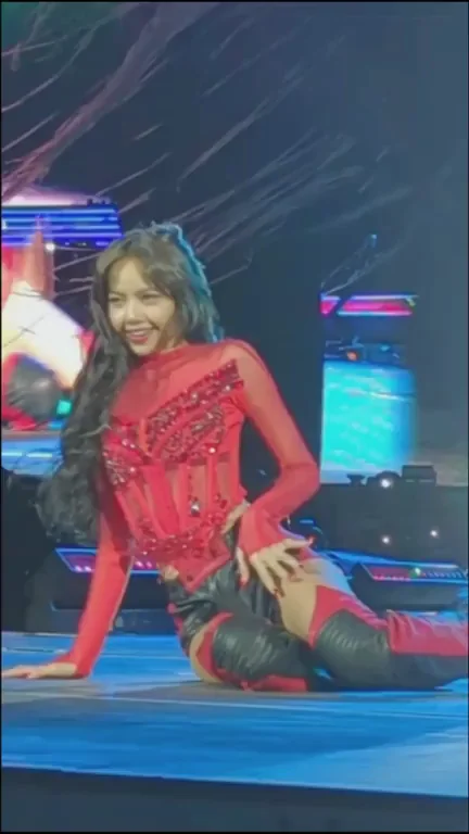 BlackPink - Lisa