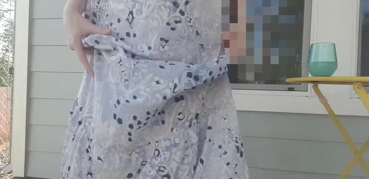 Patio Pussy Flash & Pierced Nipple Tease 😈🔥